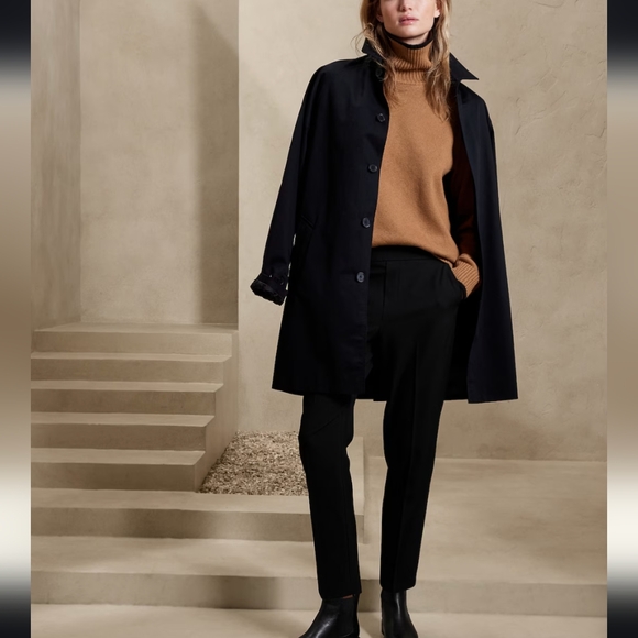 Banana Republic Hayden Tapered Pants in Black - Picture 1 of 6